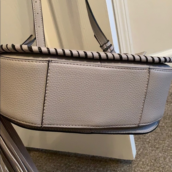 Purse - Picture 3 of 7